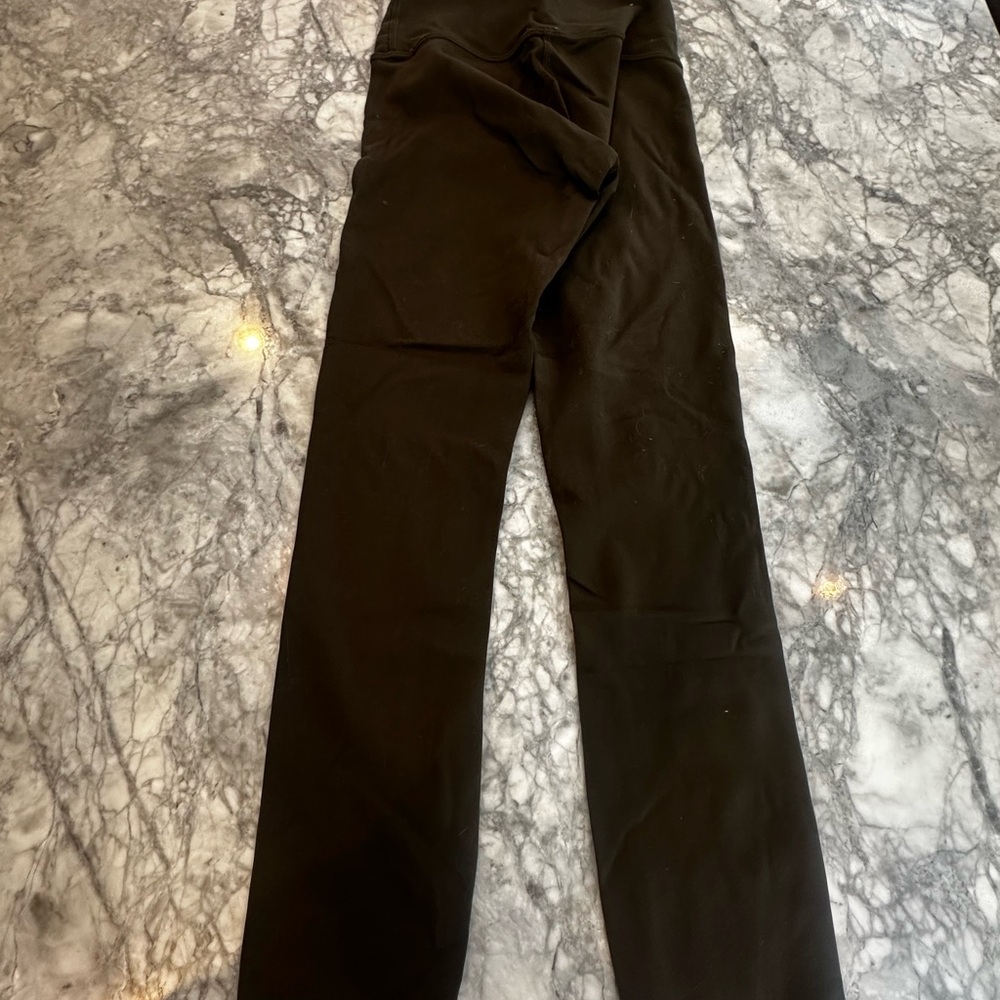 Dark green Lululemon Leggings